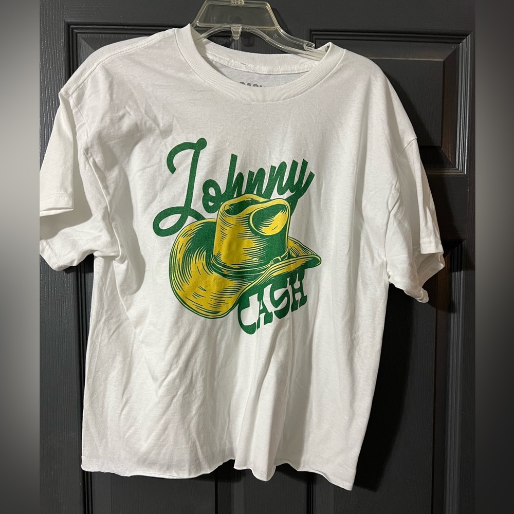 Johnny Cash “I Walk the Line” Graphic Tee